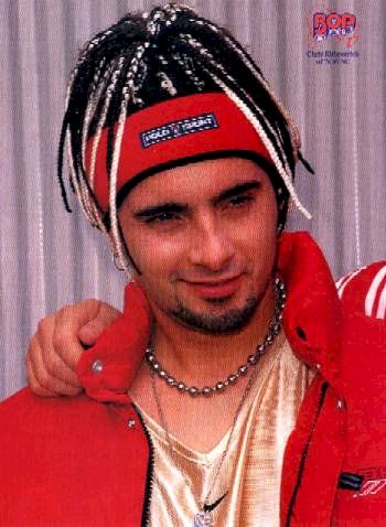 chris3b.jpg (40982 bytes)
