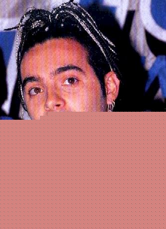 chris6b.jpg (43810 bytes)