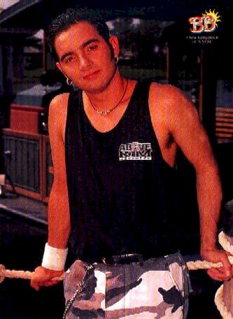 chris7b.jpg (31816 bytes)