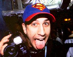 joeycs1.jpg (13546 bytes)