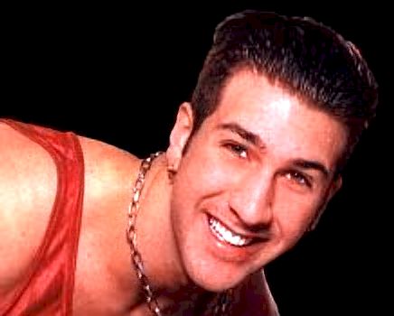 joeyw4.jpg (19904 bytes)