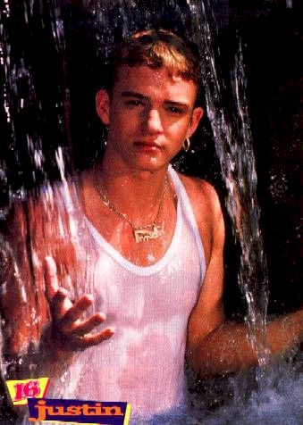 justin10b.jpg (37721 bytes)